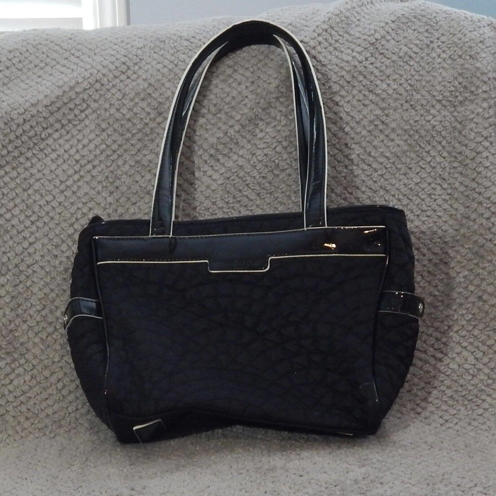 Vera Bradley Bistro Black Purse Bag Handbag Shoulder Bag Patent Leather Trim